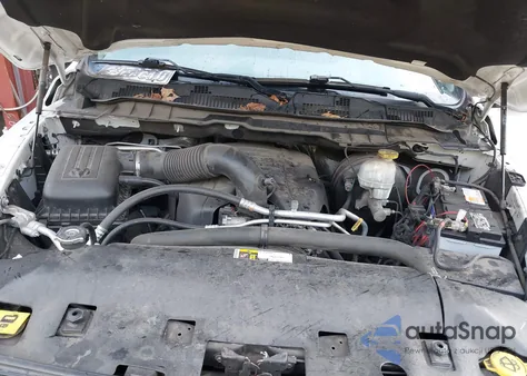 2019 Ram 1500 Classic Tradesman 4X2 8' Box from USA, damaged, VIN 3C6JR6DTXKG580090